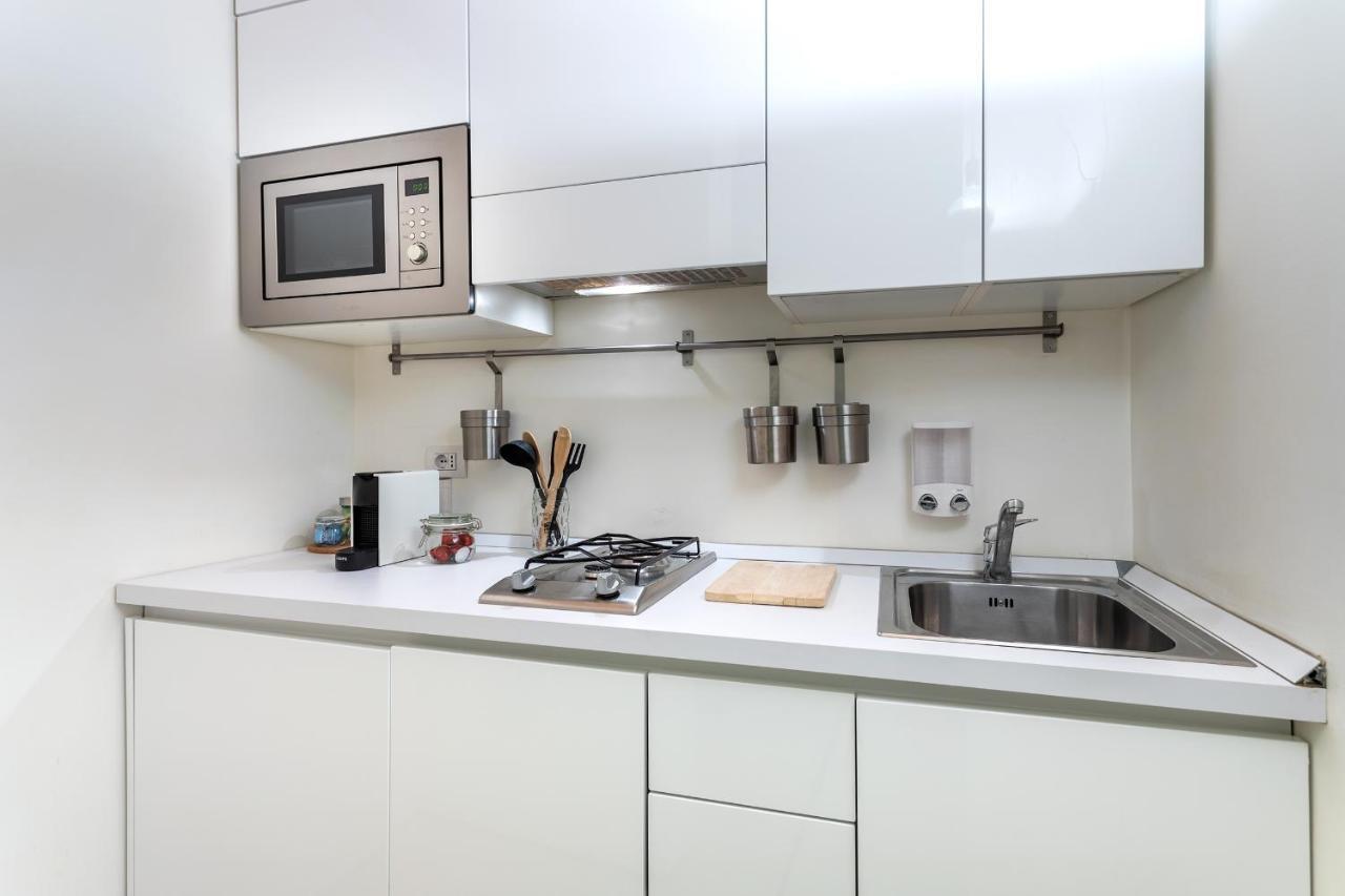 Design Loft Walking Distance Brera-Duomo With Wifi+Netflix Apartment Milan Bagian luar foto