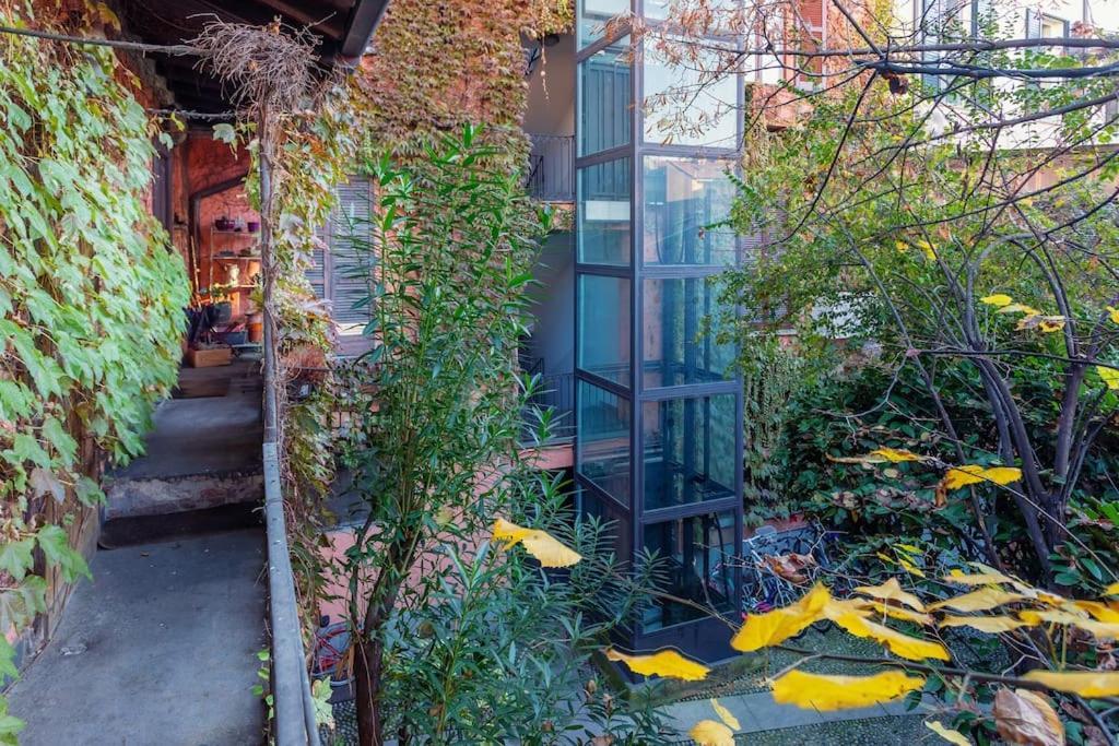 Design Loft Walking Distance Brera-Duomo With Wifi+Netflix Apartment Milan Bagian luar foto