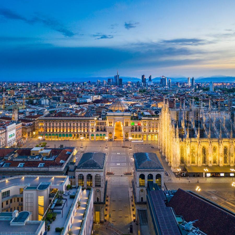 Design Loft Walking Distance Brera-Duomo With Wifi+Netflix Apartment Milan Bagian luar foto